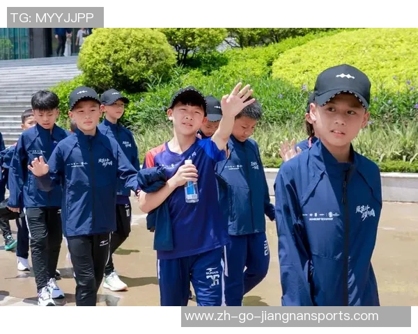 广西梧州足球球星崛起 助力地方足球发展与青年人才培养