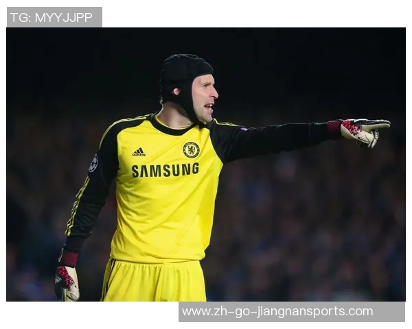 孤傲足球天才的传奇之路 从孤独少年到世界顶级球星的蜕变历程 孤傲足球天才的传奇之路 从孤独少年到世界顶级球星的蜕变历程